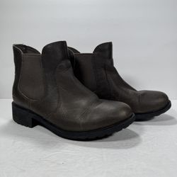 UGG Green Leather Bonham III Waterproof Chelsea Boots Women Size 7.5