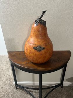 Large Bradburn Home Pear Tea Caddy Large Bradbury