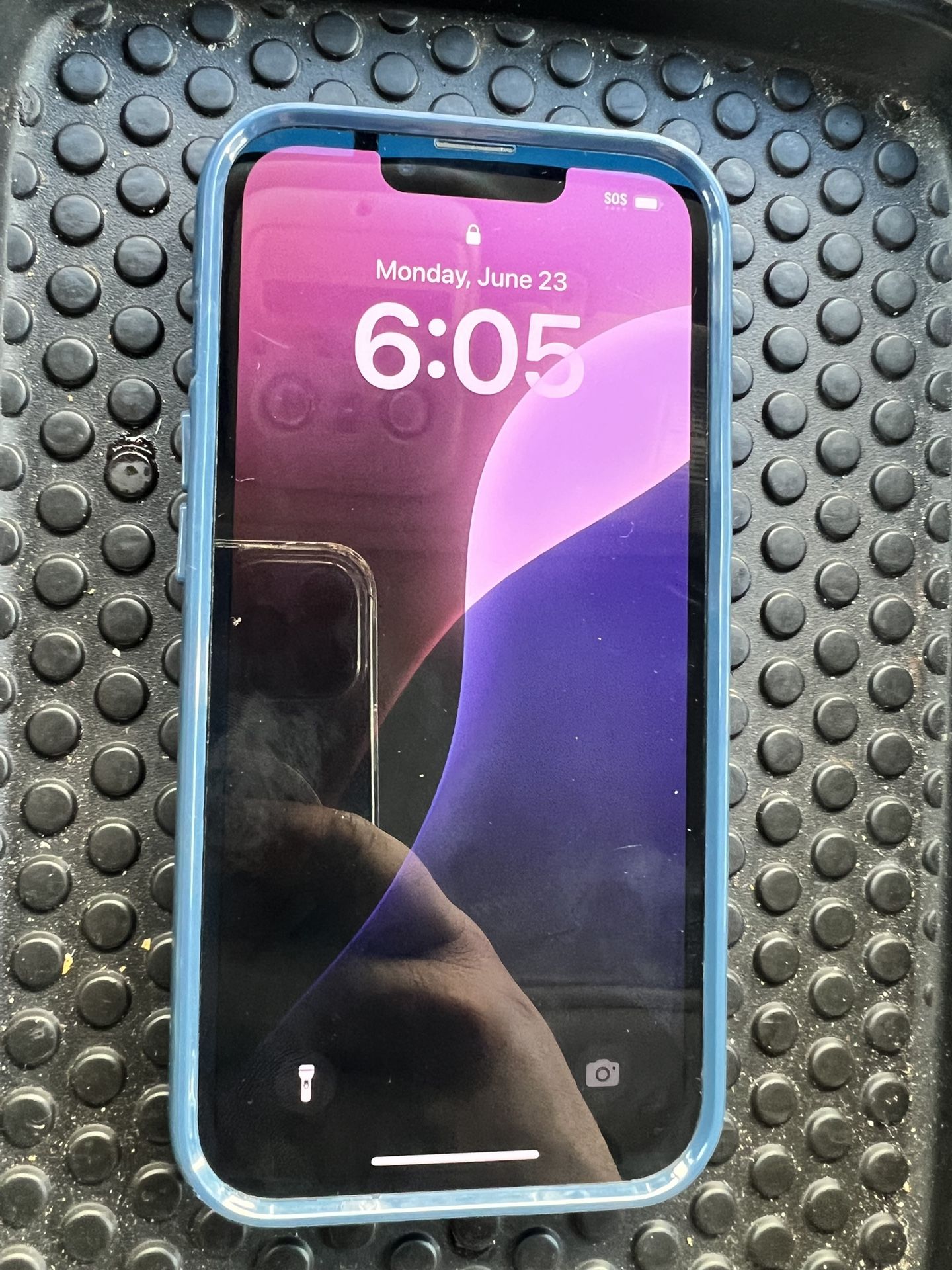 iPhone 13