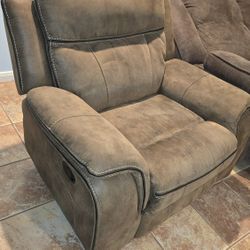Single Recliner