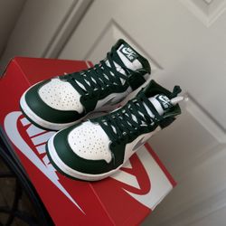 Nike Air Jordan 1 Retro High OG “Gorge Green” 2022 – Size 10.5M – Pre-Owned