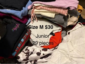 Young adult girls clothes ( Palm Coast ) see photos for details