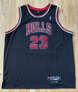 Michael Jordan #23 Chicago Bulls Nike Pinstriped Flight 8403 Men’s Size 60  