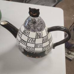 Cats by Nina teapot