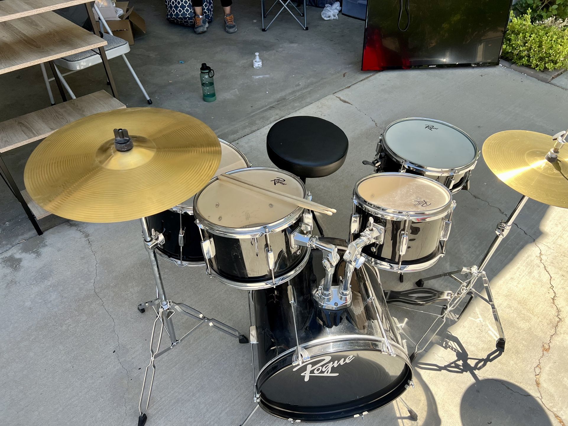 Rogue 5-Piece Complete Drum Set Black