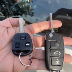 New Lexus Flip Key With Remote Control 