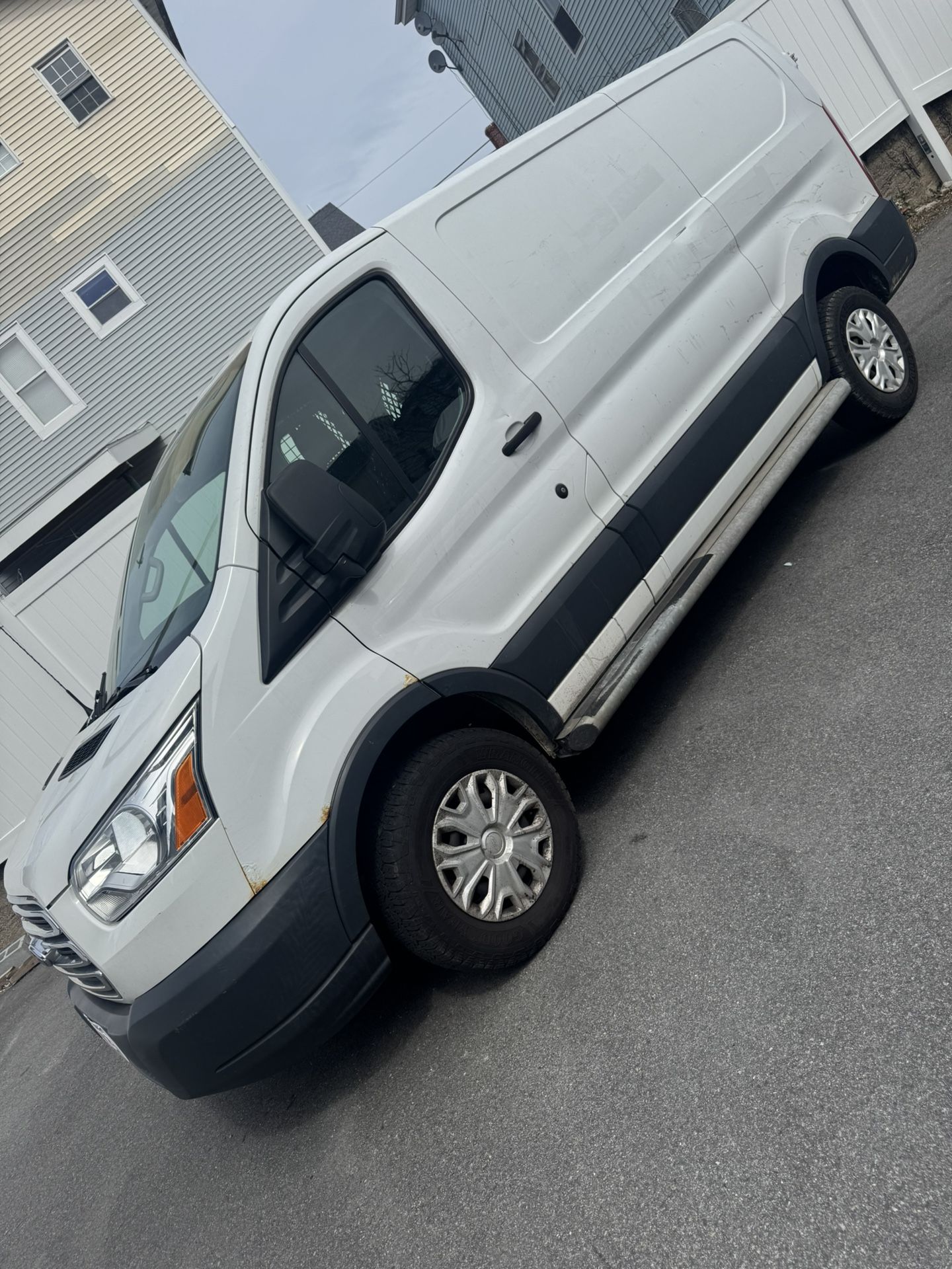 2017 Ford Transit-250