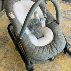 Portable Baby Bouncer for Infants/Baby Rocker