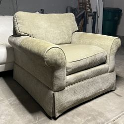 Ethan Allen Bennett Luxury High End Designer Couch