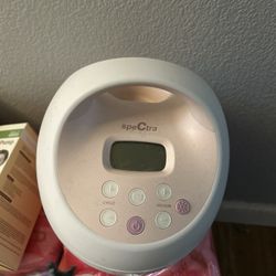 Breast Pump 