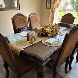 Dining Table With Chairs 