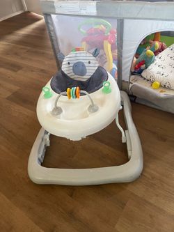 Baby walker