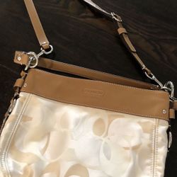 Coach Handbag AUTHENTIC 