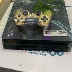 Playstation 4 Slim Console Pre Owned 