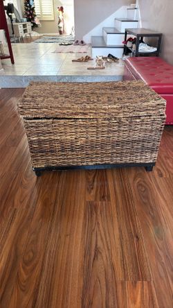 Wicker Storage Bin