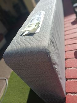 Twin XL Box spring and metal rails