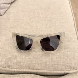Off White Edvard Cat Eye Sunglasses Brand New 