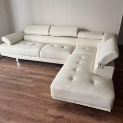 Brand New Sectional Sofa / Sofa Seccional Nuevo A Estrenar....fast 🚚 