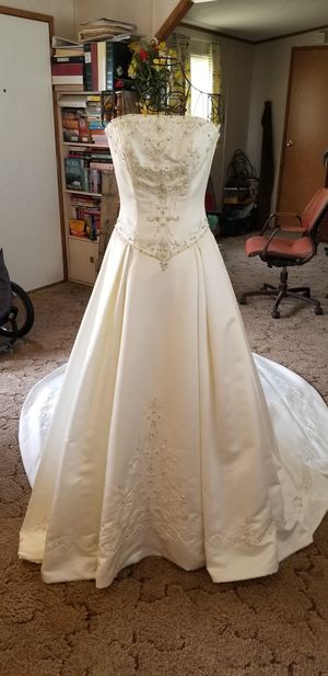 New And Used Wedding Dress For Sale In Knoxville Tn Offerup