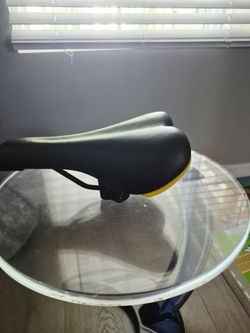 bike seat for sale