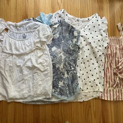 womens clothes bundle Size: XXL Worn twice only. They are Lauren canrad, old navy.