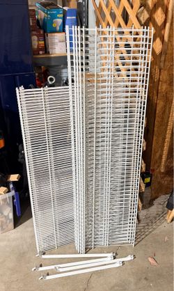 Wire shelving