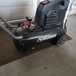 8 gal 150psi Air Compressor 