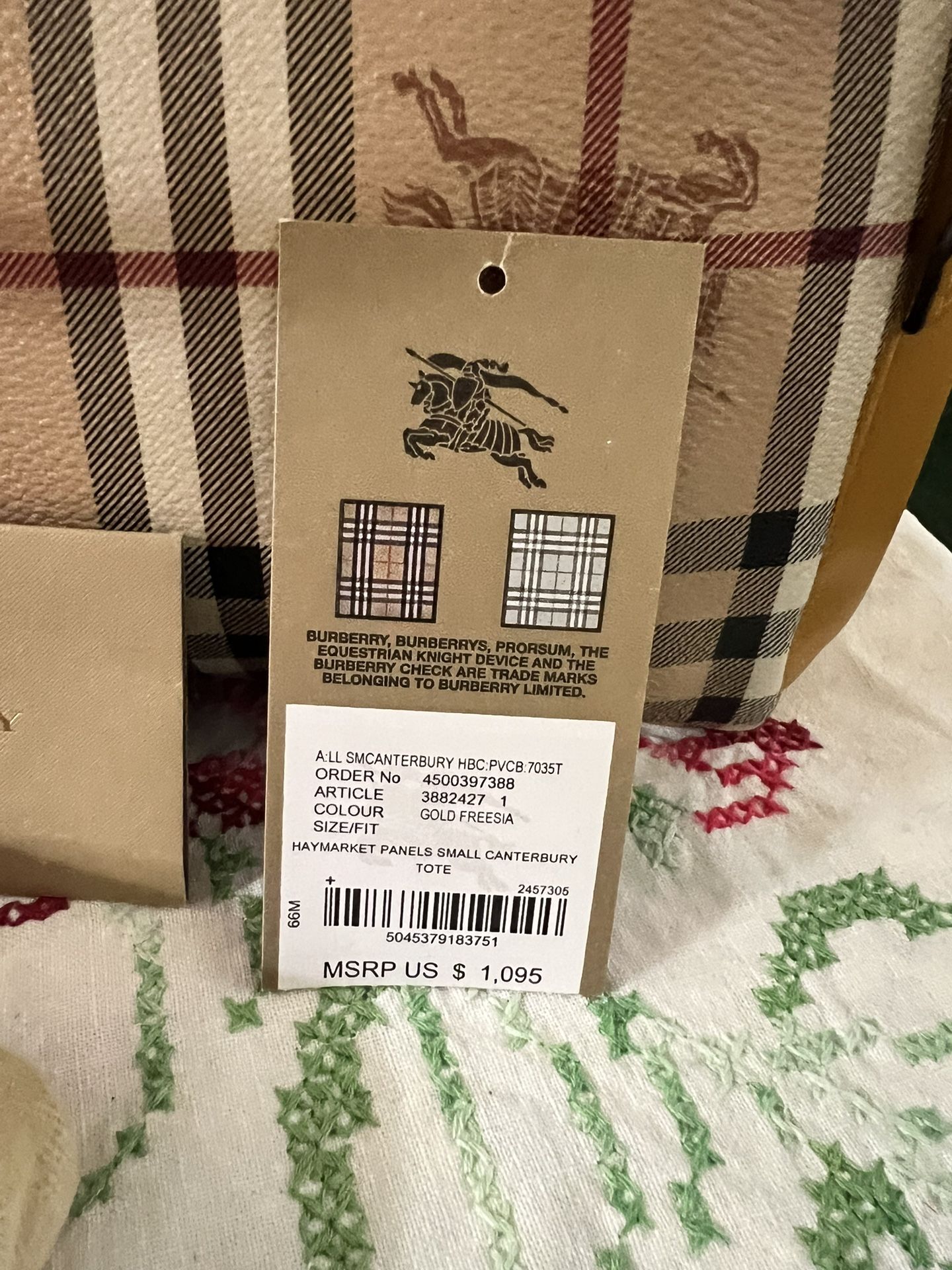 Burberry Should Bag Purse