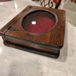 Wood Vintage Box In Spring Hill