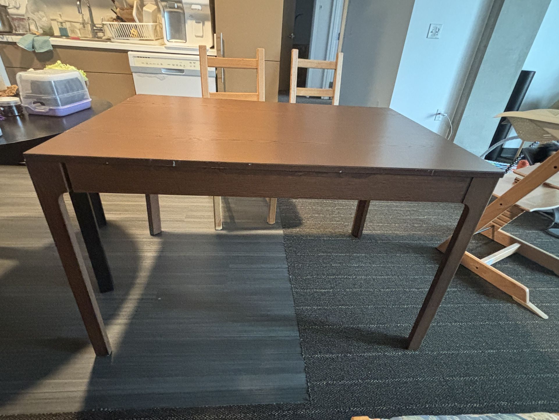 Ikea EKEDALEN table