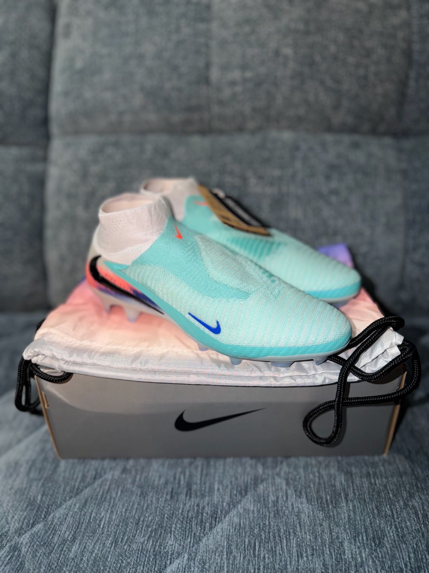 Nike Phantom 6 High Elite FG Size 9.5