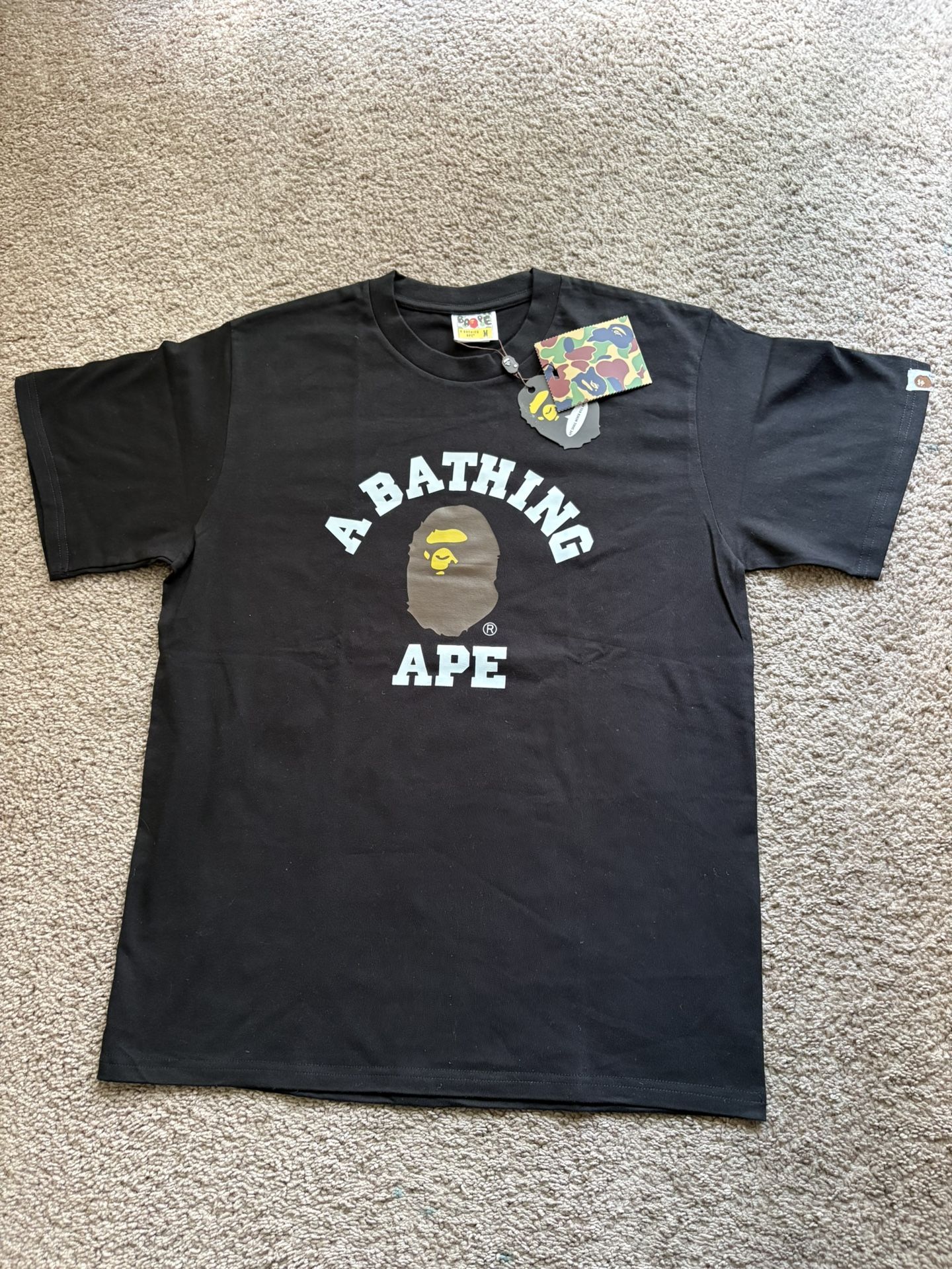 Bape Tee (M)