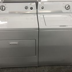 Matching Whirlpool Washer Dryer Set 