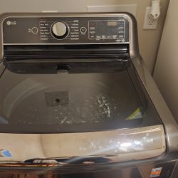 LG ThinQ Washer and Dryer Set - Like New