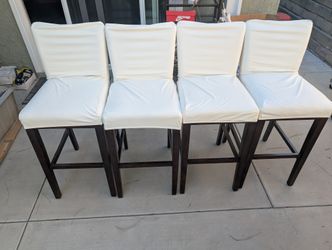 Bar Stools With Covers.