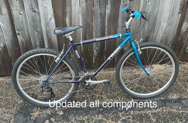 Trek 800 size 18” 185.