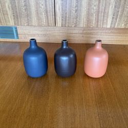 Heath Ceramics Bottle Bud Vase Set – Modern California Pottery (3 Pieces)