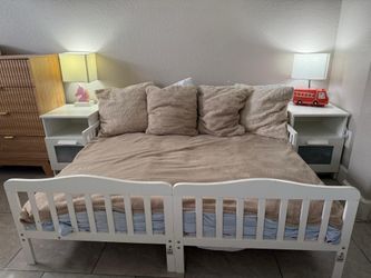 2 Toddler bed