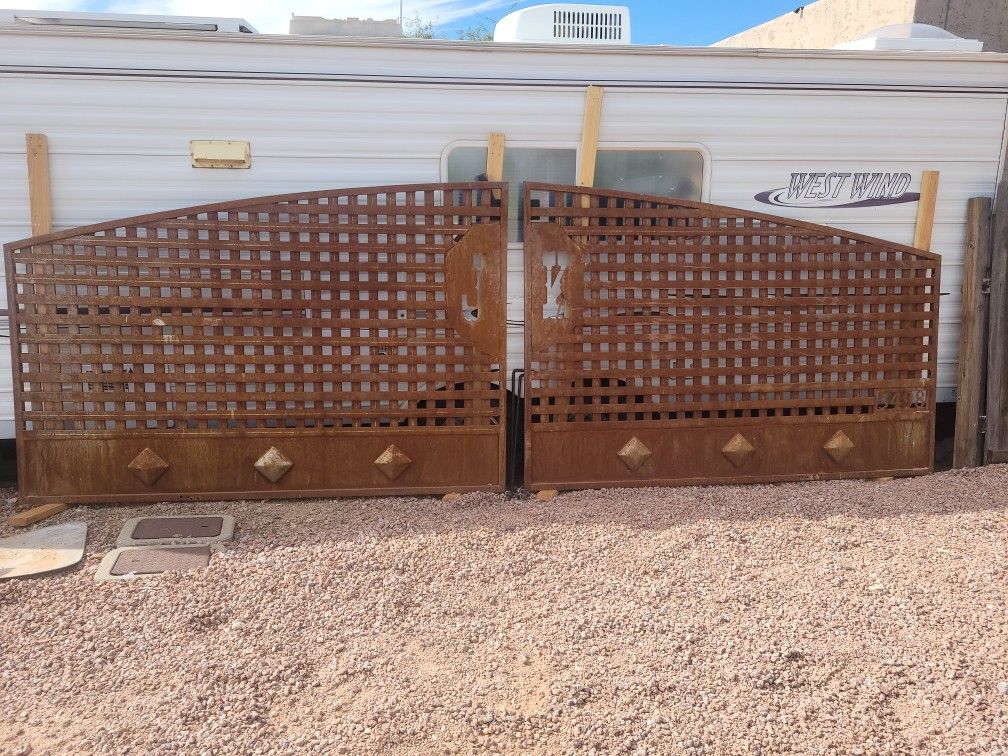 17ft Custom Gates