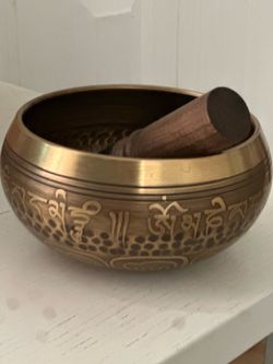 Tibetan singing bowl
