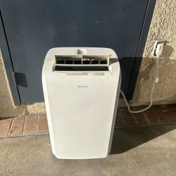 Portable Ac With Attachments 