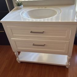 36’ Bathroom Vanity With Top