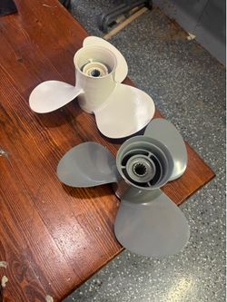 Michigan propellers 11 pitch off a Yamaha