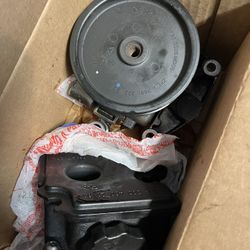 Power Steering Pump and Reservoir For Mercedes, C 300, 2011. Works Perfect