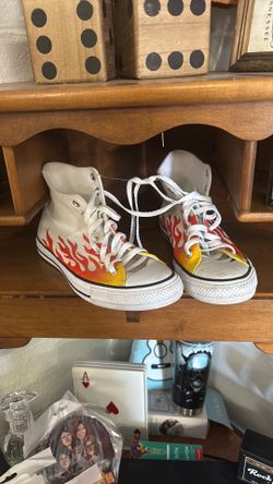 Converse all star shoes