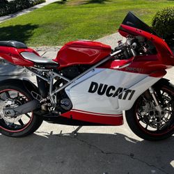 2006 DUCATI 749