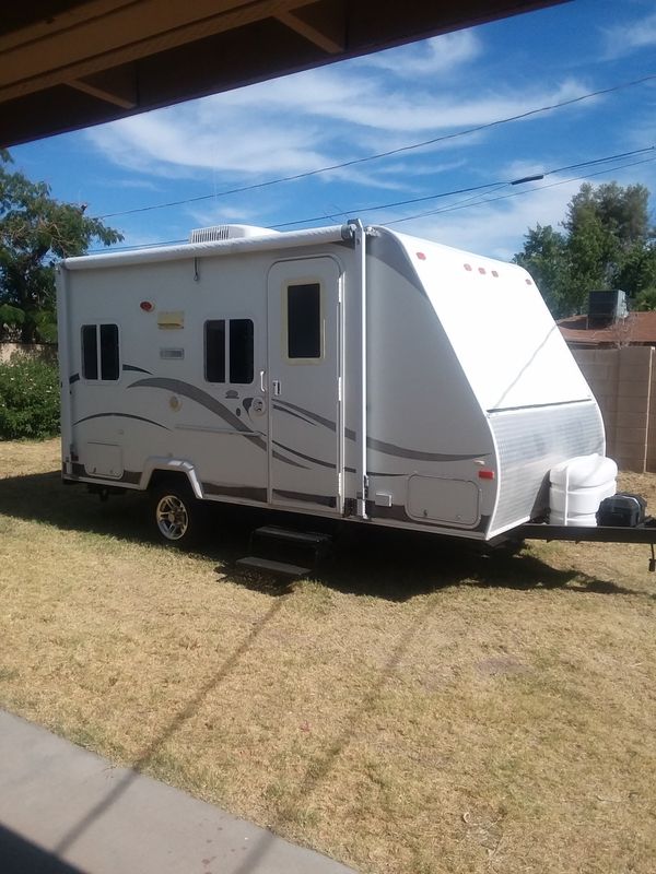 2008 Palomino Travel Trailer 17 ft easy to tow must see ...