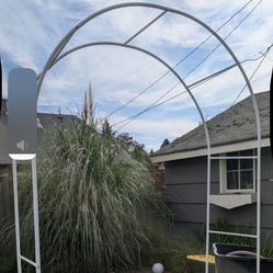 Arch With Light, Cover Winnie The Pooh, Frames, Gold  Plates , Letters Baby For Frut And More $50 Obo