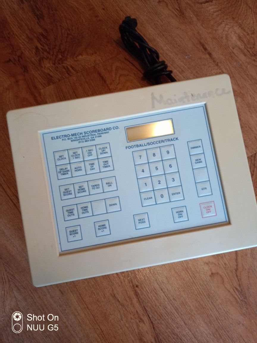 Football Scoreboard Controller