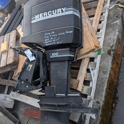 Damaged Mercury 100 Outboard 